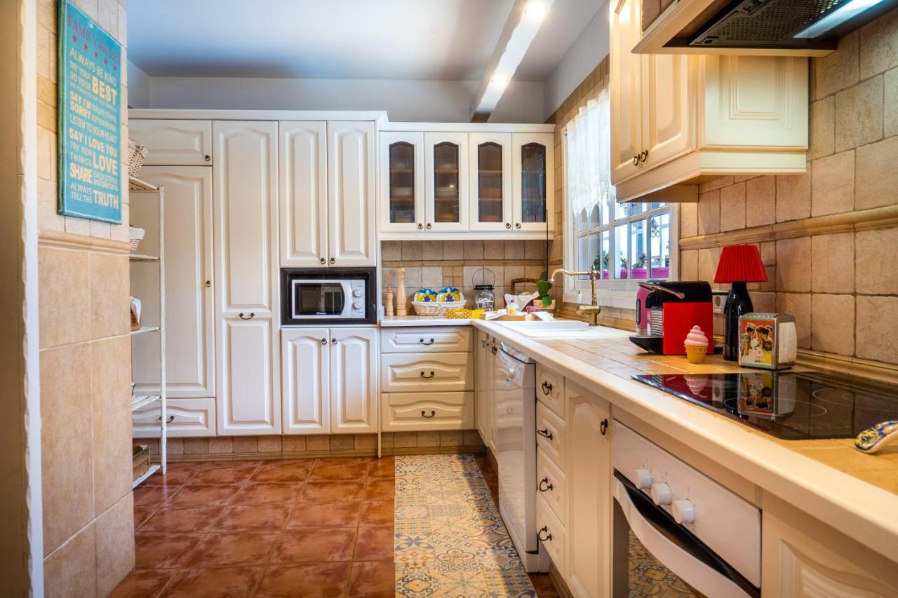 Chayofa Deluxe Villa Bella Vita Air Con & Heated Pool, Tenerife South מראה חיצוני תמונה