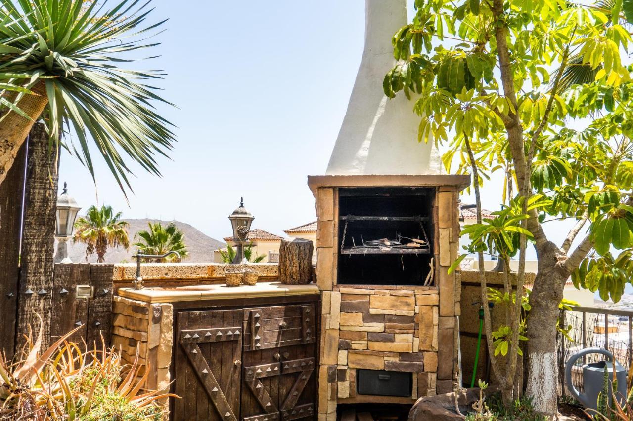 Chayofa Deluxe Villa Bella Vita Air Con & Heated Pool, Tenerife South מראה חיצוני תמונה